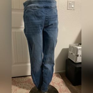 Light blue jean leggings